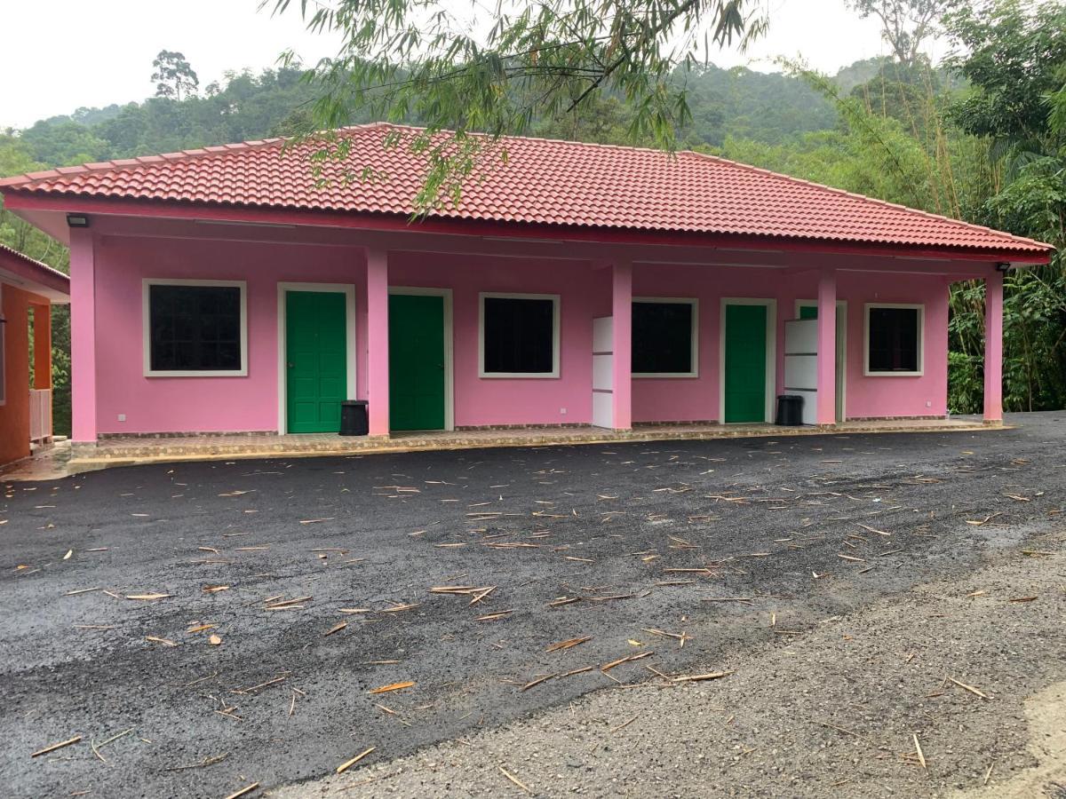 Chalet Latip D'Ayer Itam Hotel Kampong Ayer Hitam  Exterior foto