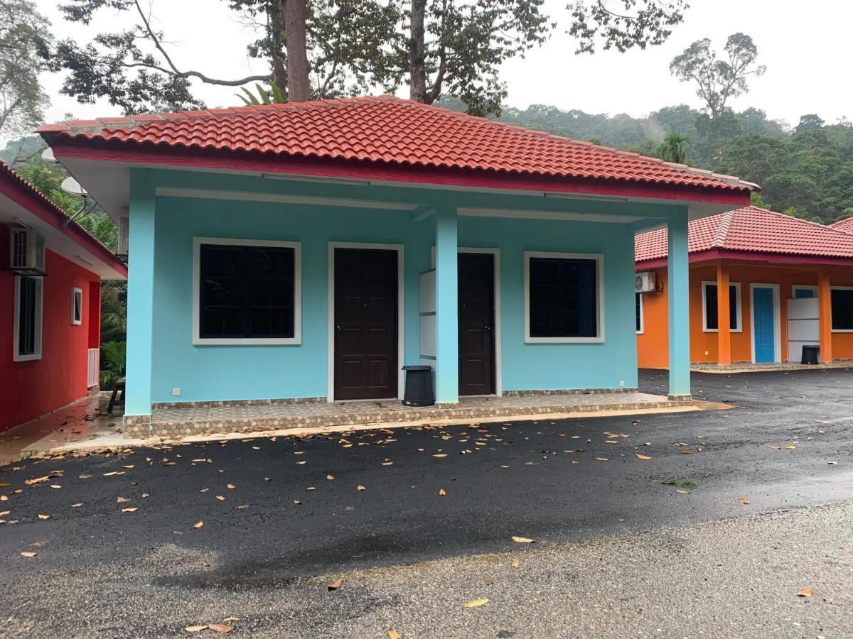 Chalet Latip D'Ayer Itam Hotel Kampong Ayer Hitam  Exterior foto