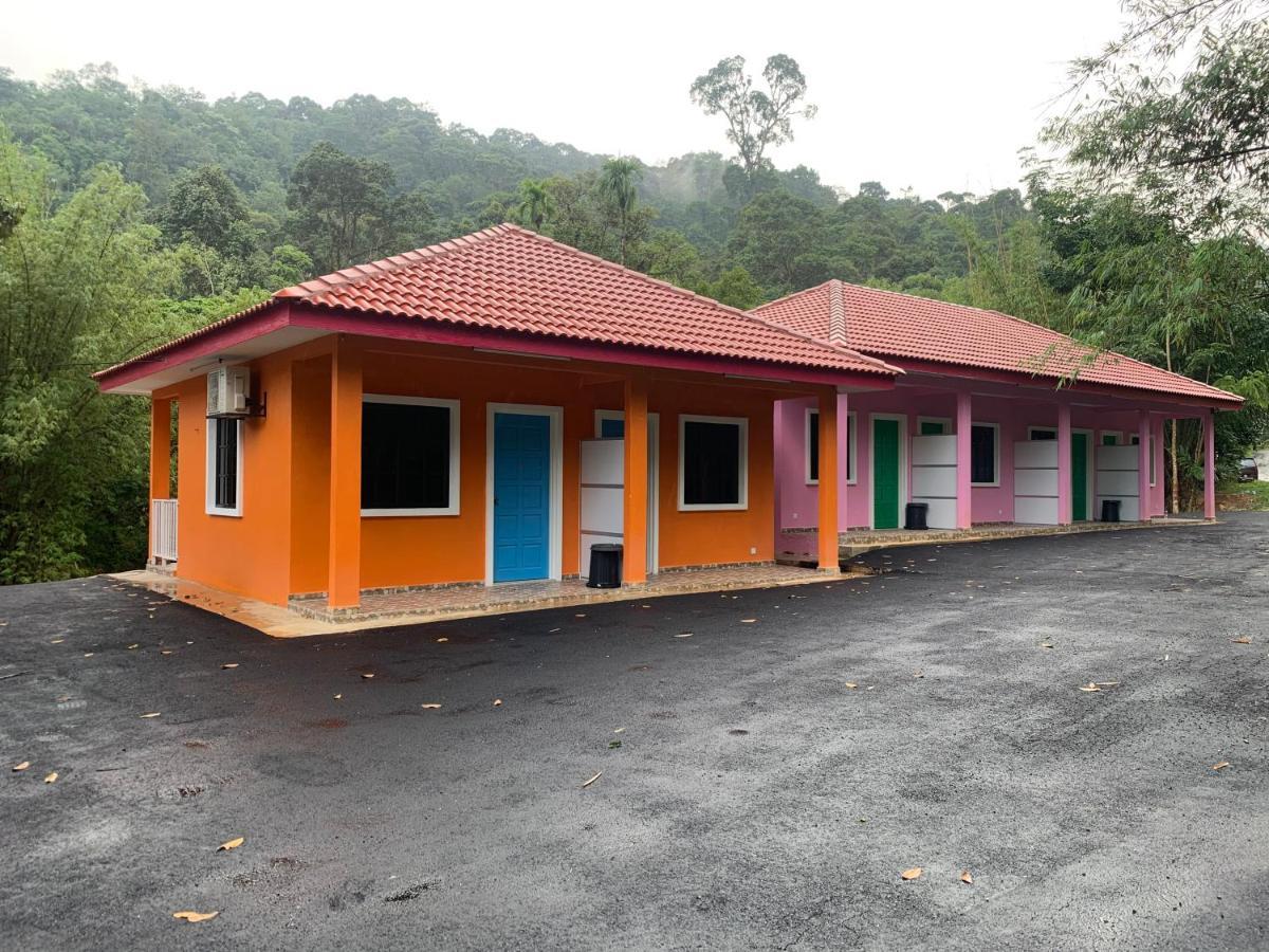 Chalet Latip D'Ayer Itam Hotel Kampong Ayer Hitam  Exterior foto