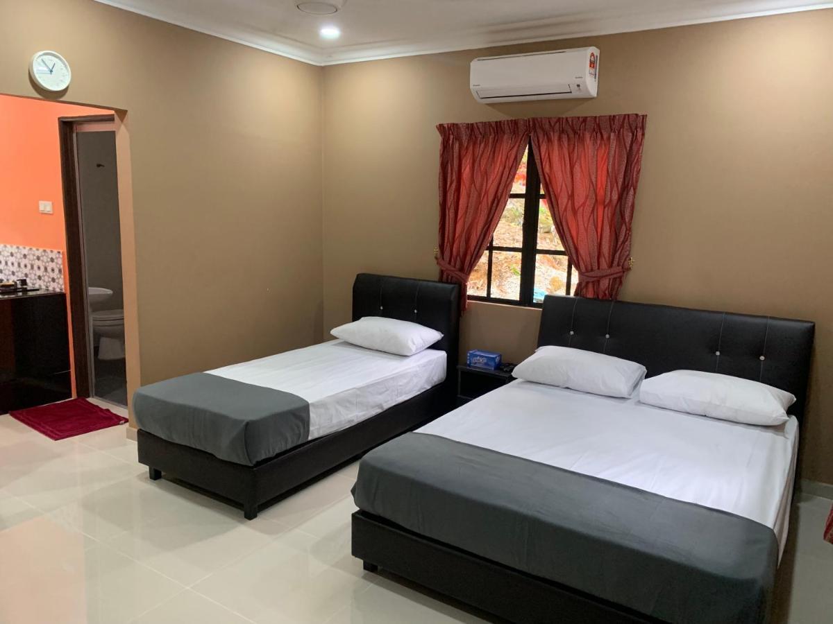 Chalet Latip D'Ayer Itam Hotel Kampong Ayer Hitam  Exterior foto