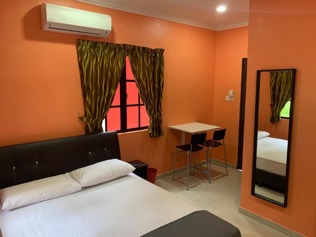 Chalet Latip D'Ayer Itam Hotel Kampong Ayer Hitam  Exterior foto