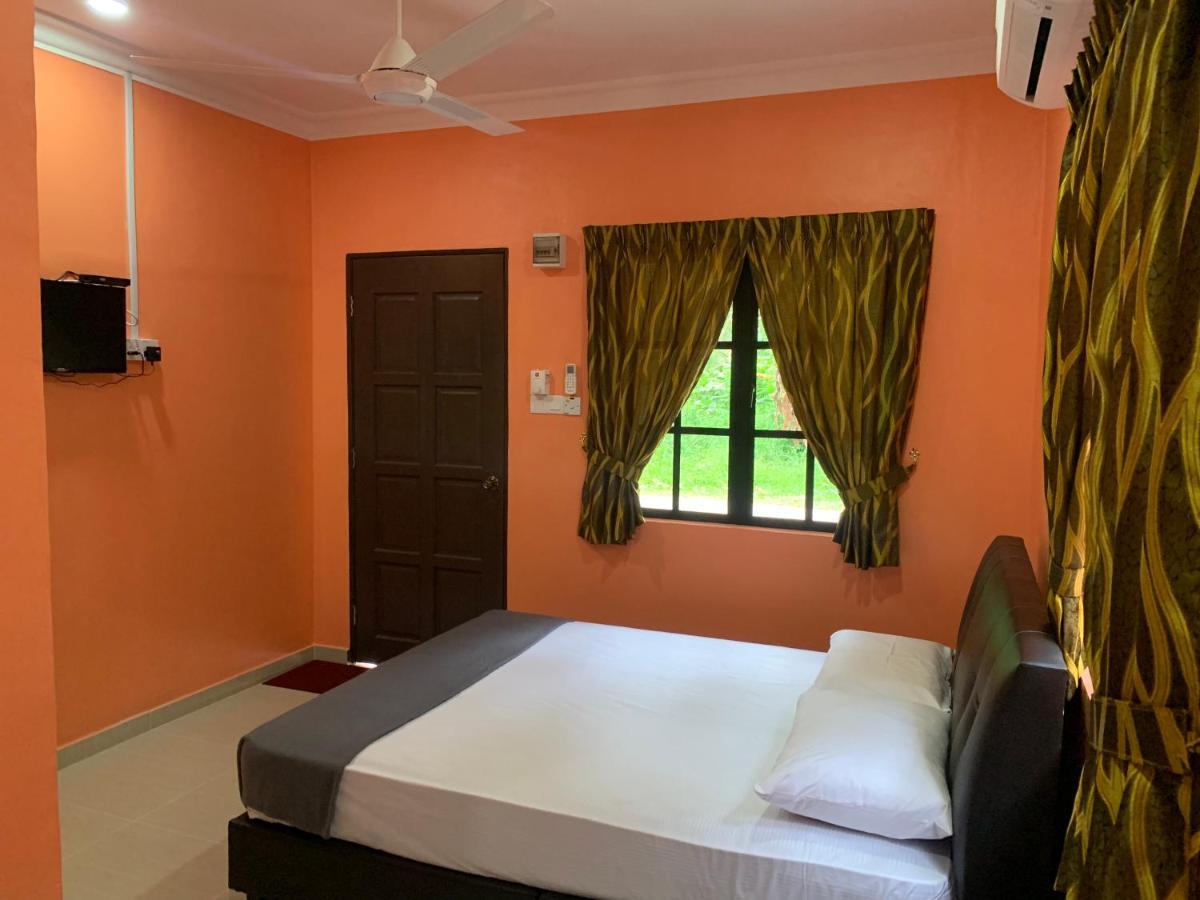 Chalet Latip D'Ayer Itam Hotel Kampong Ayer Hitam  Exterior foto